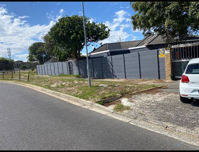 4 BEDROOM HOUSE FOR SALE IN THORNTON